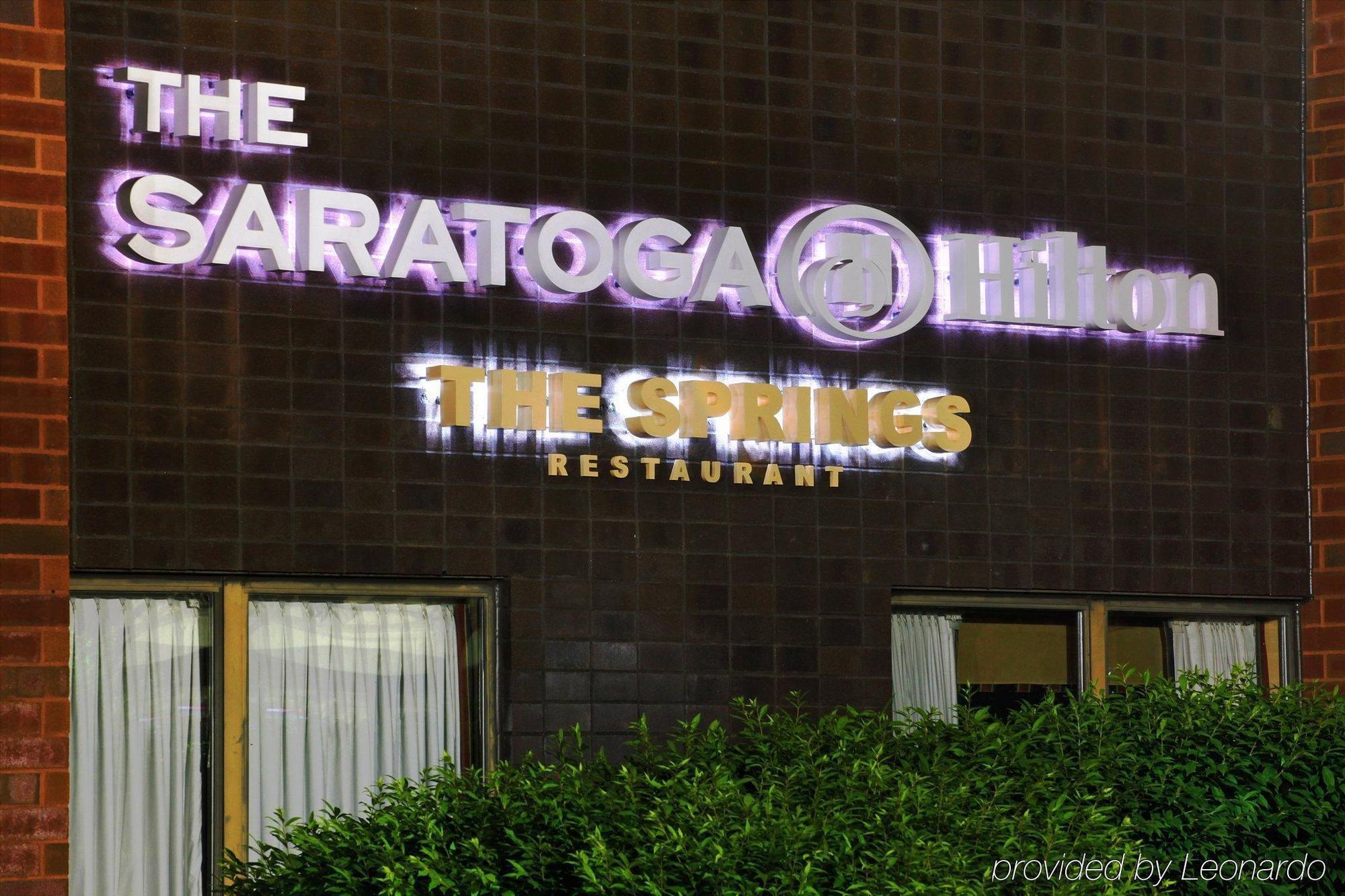 Отель The Saratoga Hilton Саратога-Спрингс Экстерьер фото
